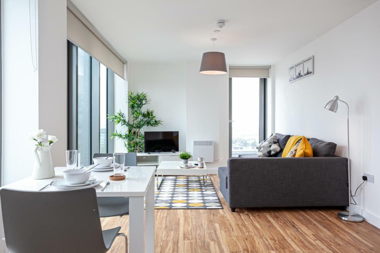 X1 Apartments Salford Quays Exteriör bild