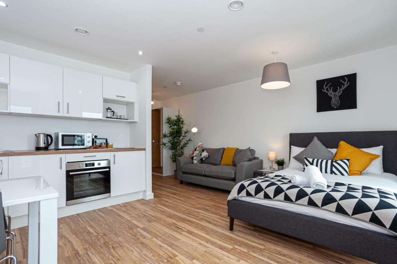 X1 Apartments Salford Quays Exteriör bild