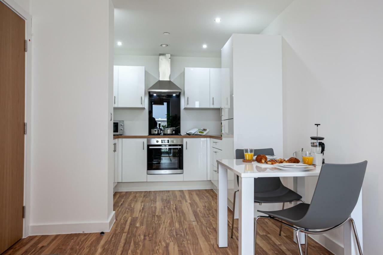 X1 Apartments Salford Quays Exteriör bild